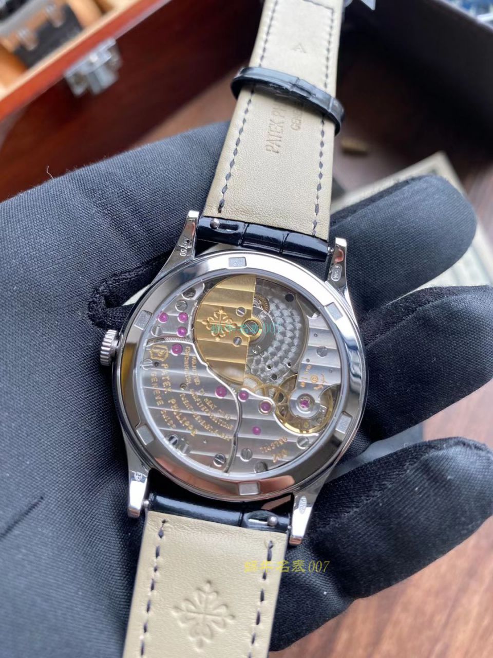 FL珐琅厂百达翡丽5077P微绘珐琅系列腕表「巴黎圣母院的石制怪兽」 / BD368