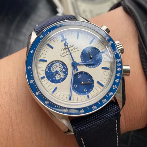 视频评测OS欧米茄超霸系列310.32.42.50.02.001腕表(史努比奖”50周年纪念腕表)