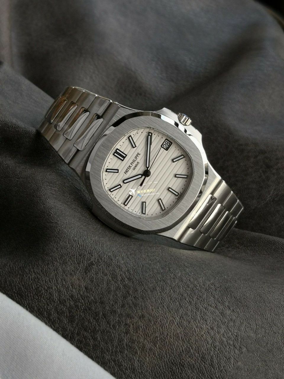 3K厂官网百达翡丽鹦鹉螺5711/1A-010手表 / BD289