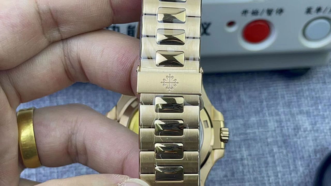 3K厂官网百达翡丽鹦鹉螺5711/1A-010手表 / BD289