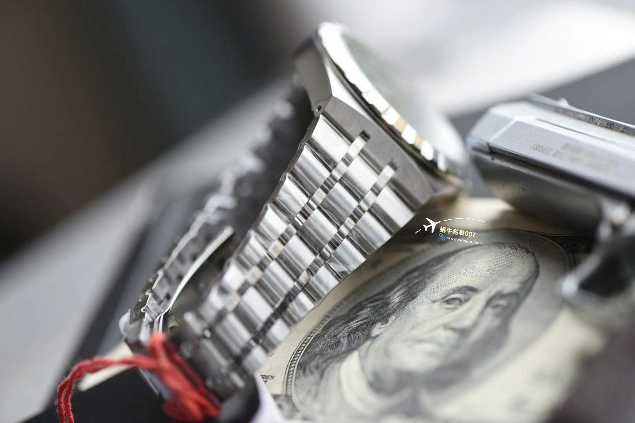 V7厂帝舵皇家系列M28603-0001高腕表 / DT081