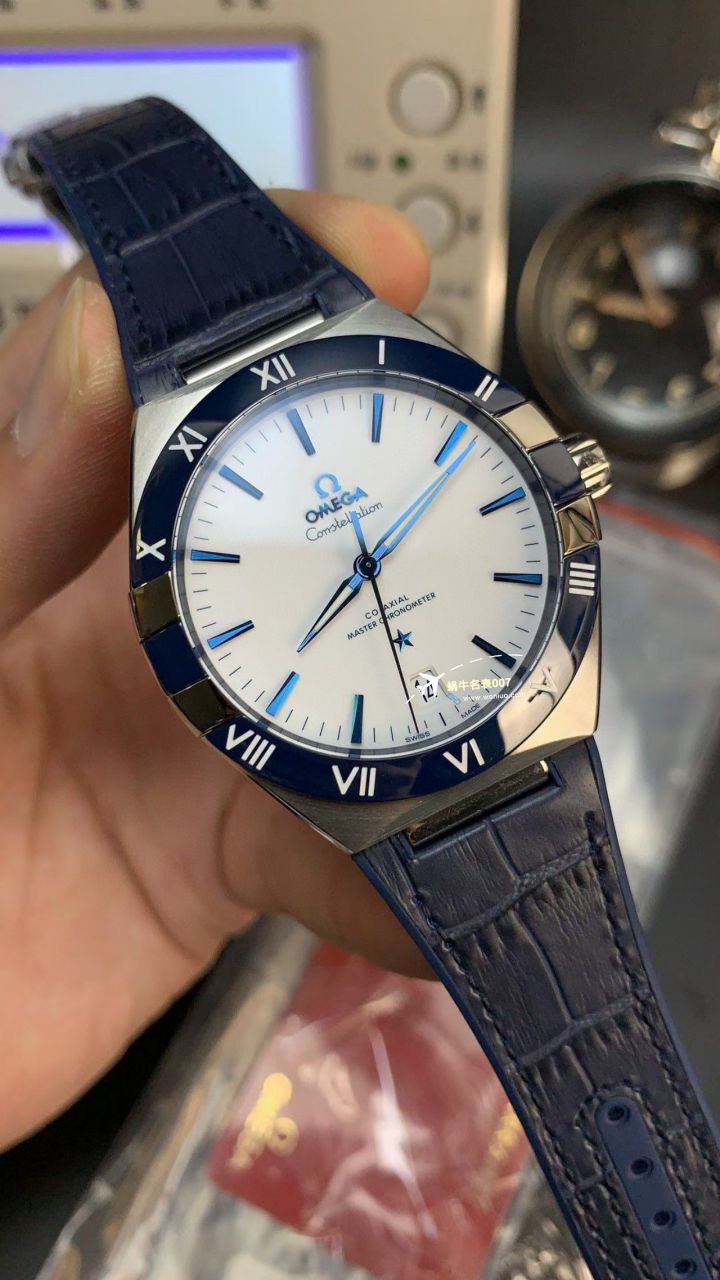 视频评测VS厂欧米茄星座131.33.41.21.04.001，131.33.41.21.01.001，131.33.41.21.03.001，131.23.41.21.03.001 / M783