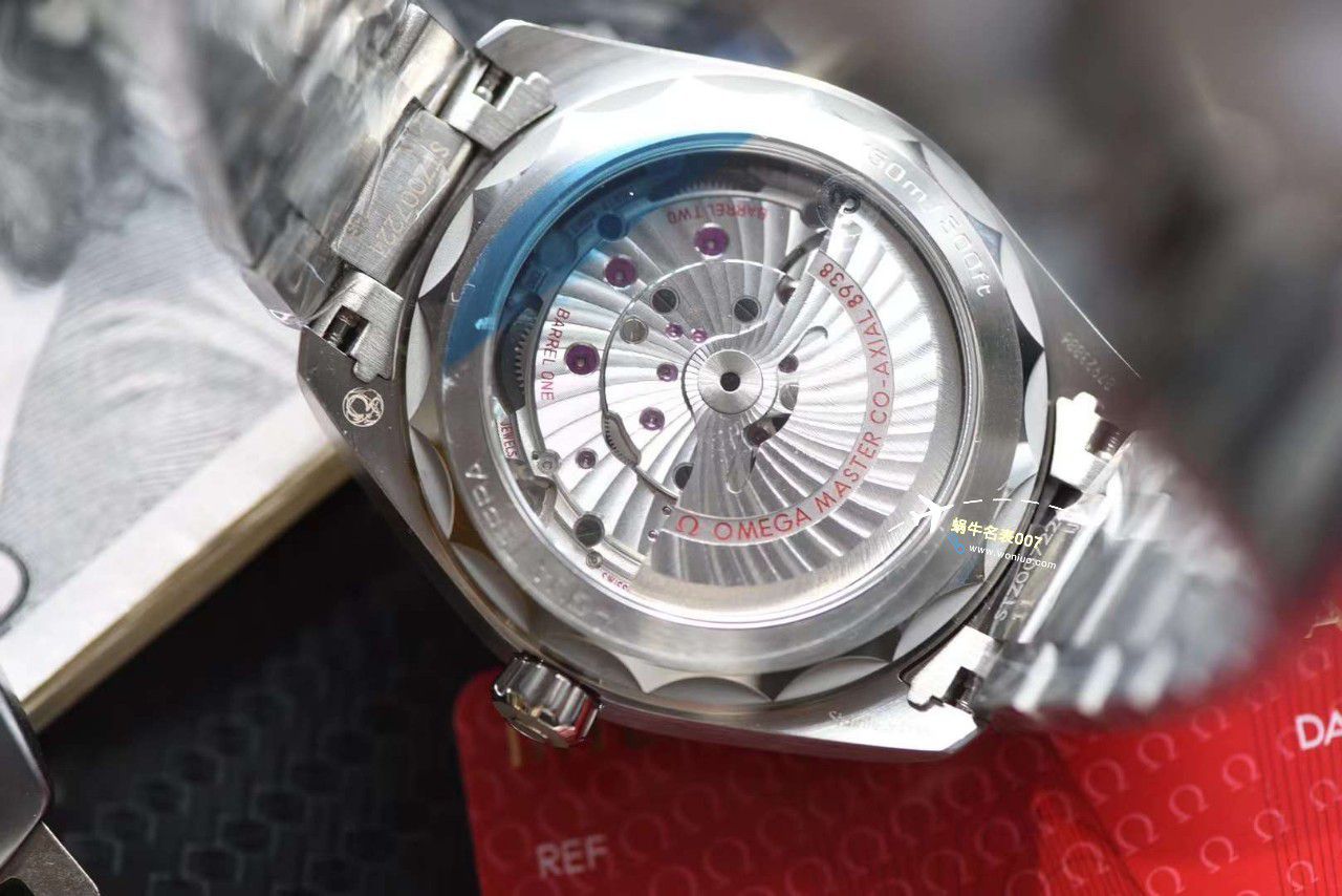 VS厂欧米茄海马150世界时绿面盘220.30.43.22.10.001腕表 / M786