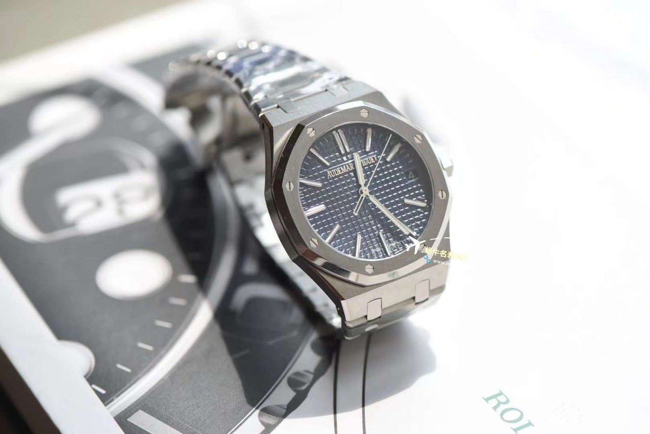 视频评测APS厂爱彼皇家橡树50周年15510ST.OO.1320ST.06腕表 / AP265