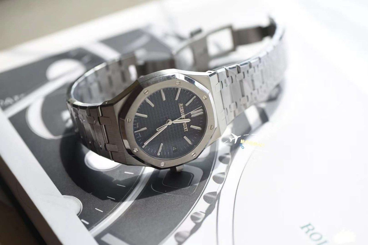 视频评测APS厂爱彼皇家橡树50周年15510ST.OO.1320ST.06腕表 / AP265