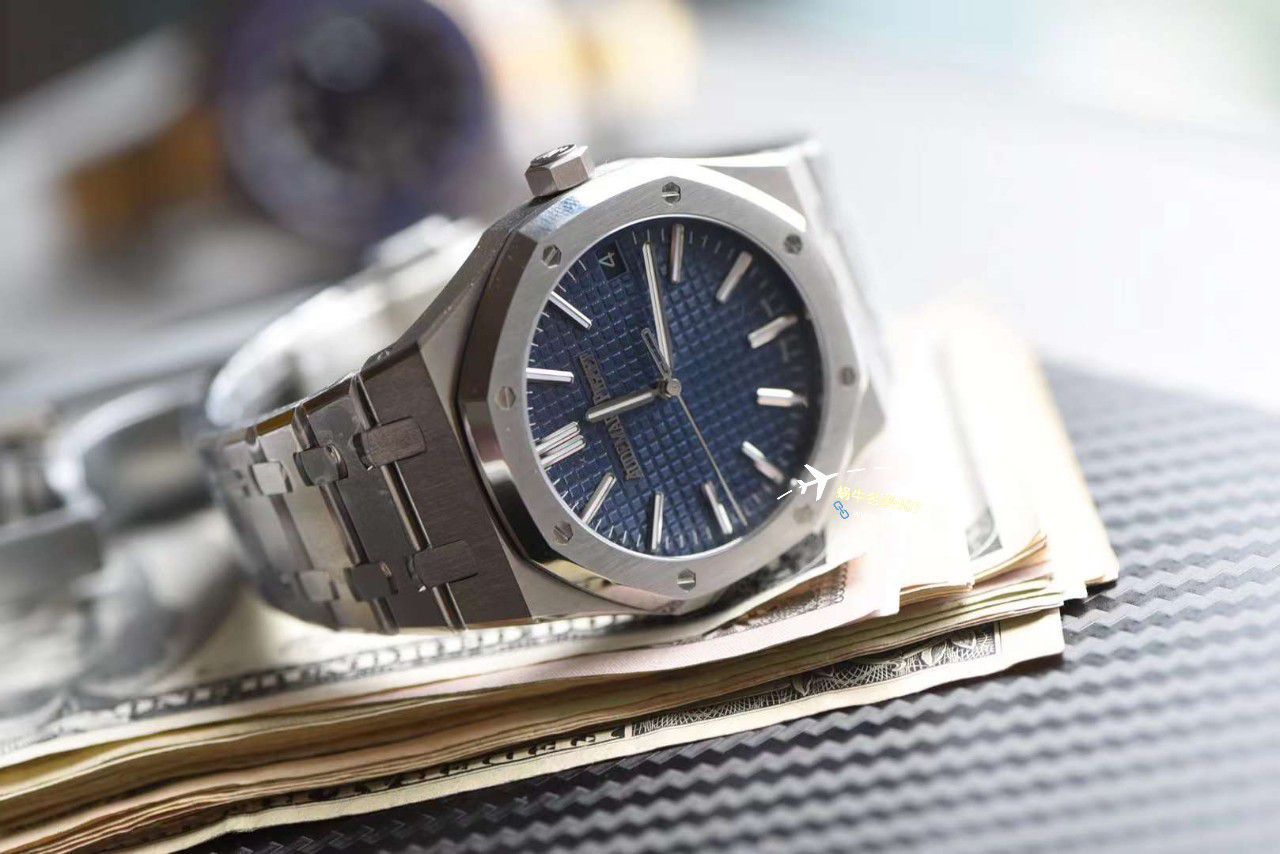 视频评测APS厂爱彼皇家橡树50周年15510ST.OO.1320ST.06腕表 / AP265