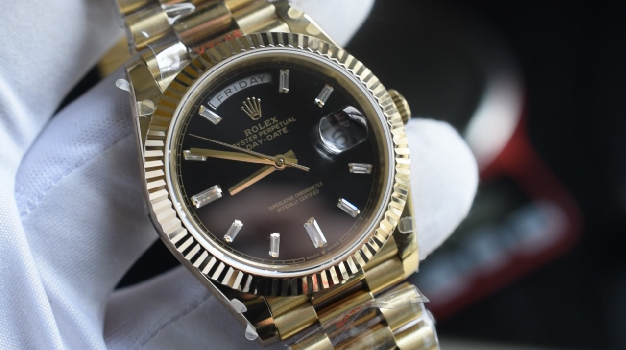 视频评测GM厂黑冰糖配重版劳力士星期日历型m228238-0004 / R806