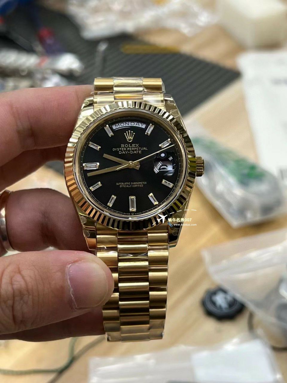 视频评测GM厂黑冰糖配重版劳力士星期日历型m228238-0004 / R806