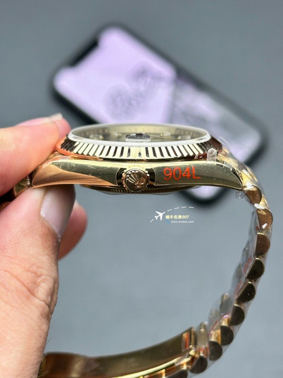 视频评测GM厂黑冰糖配重版劳力士星期日历型m228238-0004 / R806