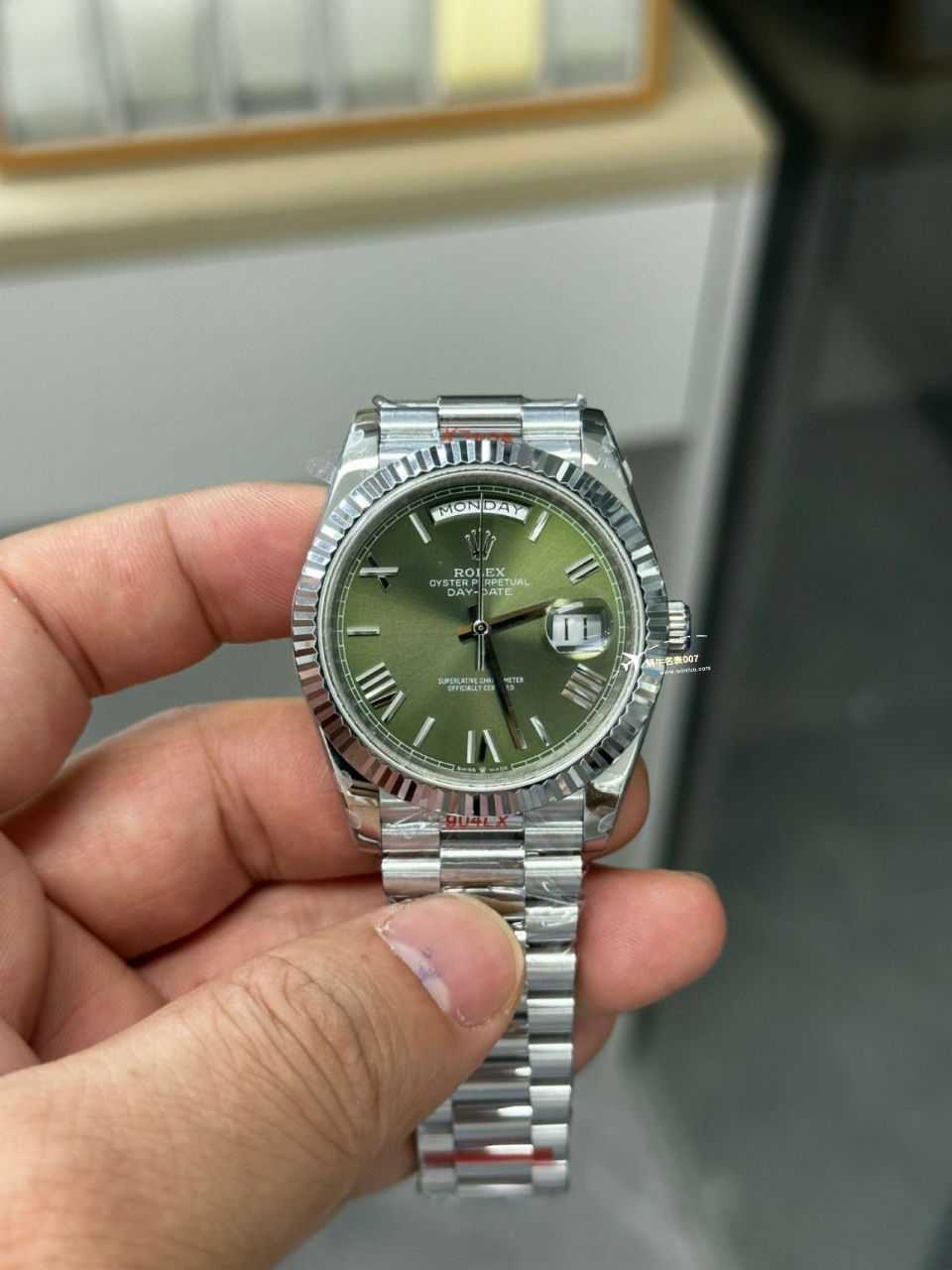 视频评测GM厂黑冰糖配重版劳力士星期日历型m228238-0004 / R806