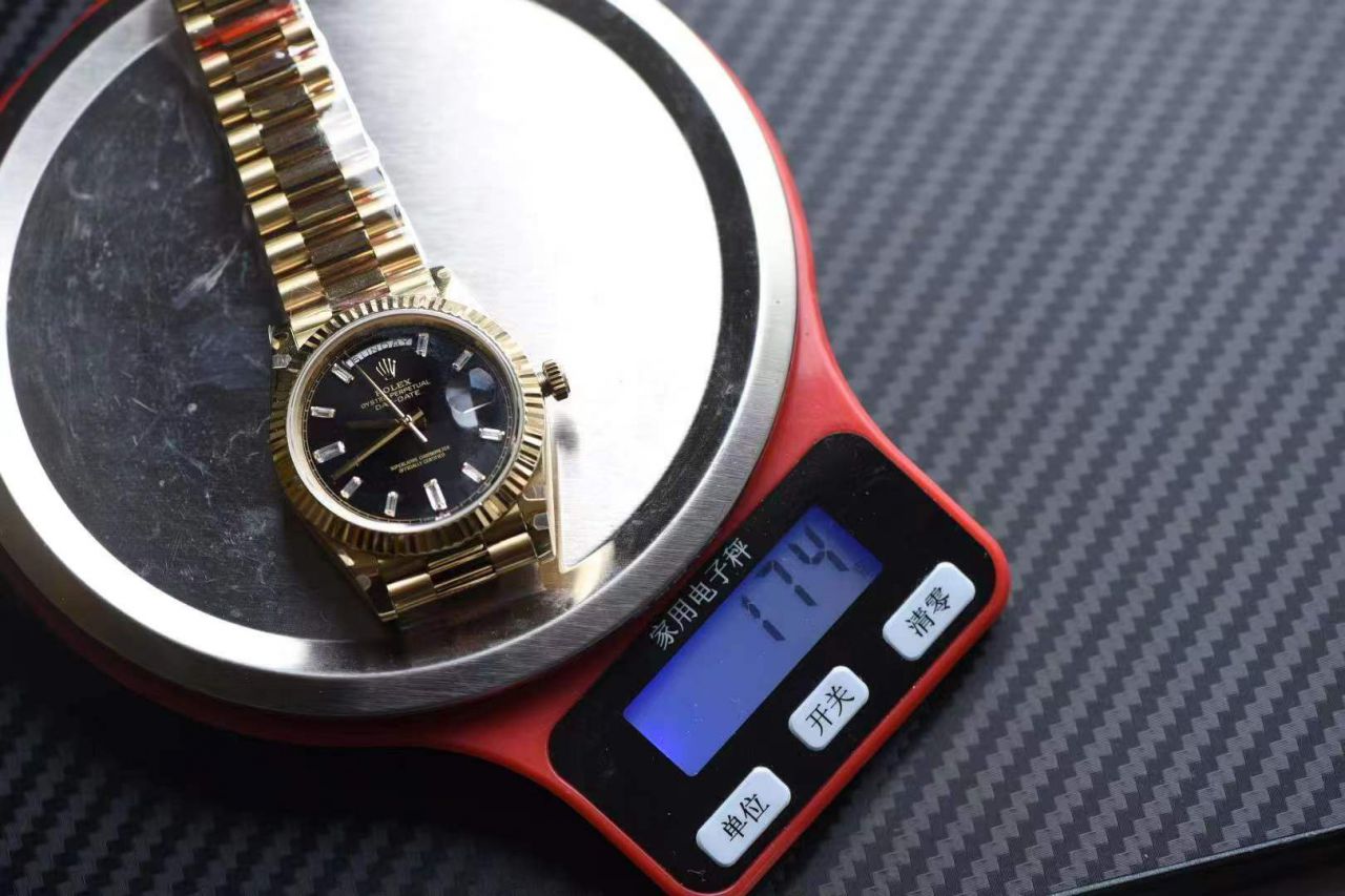 视频评测GM厂黑冰糖配重版劳力士星期日历型m228238-0004 / R806