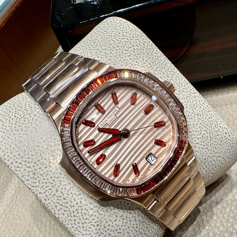 3K厂百达翡丽运动优雅鹦鹉螺女表7118/1300R-001