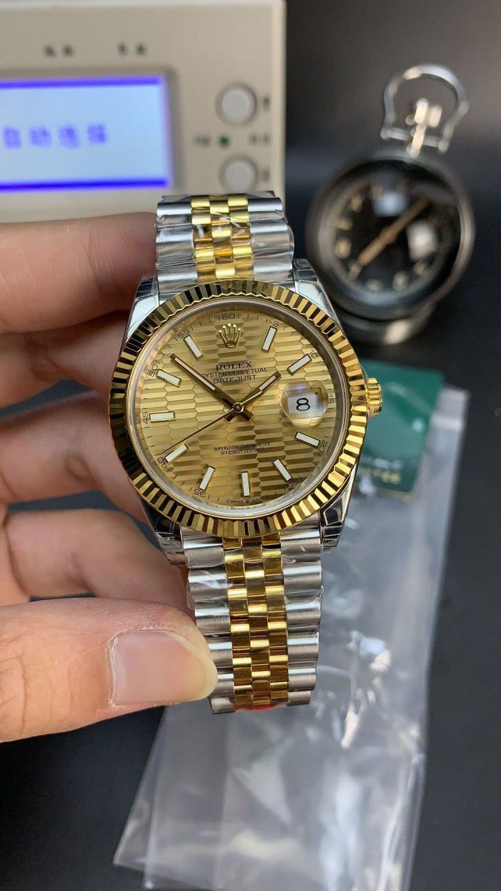 VS劳力士日志型系列m126333-0022水波纹腕表 / R856