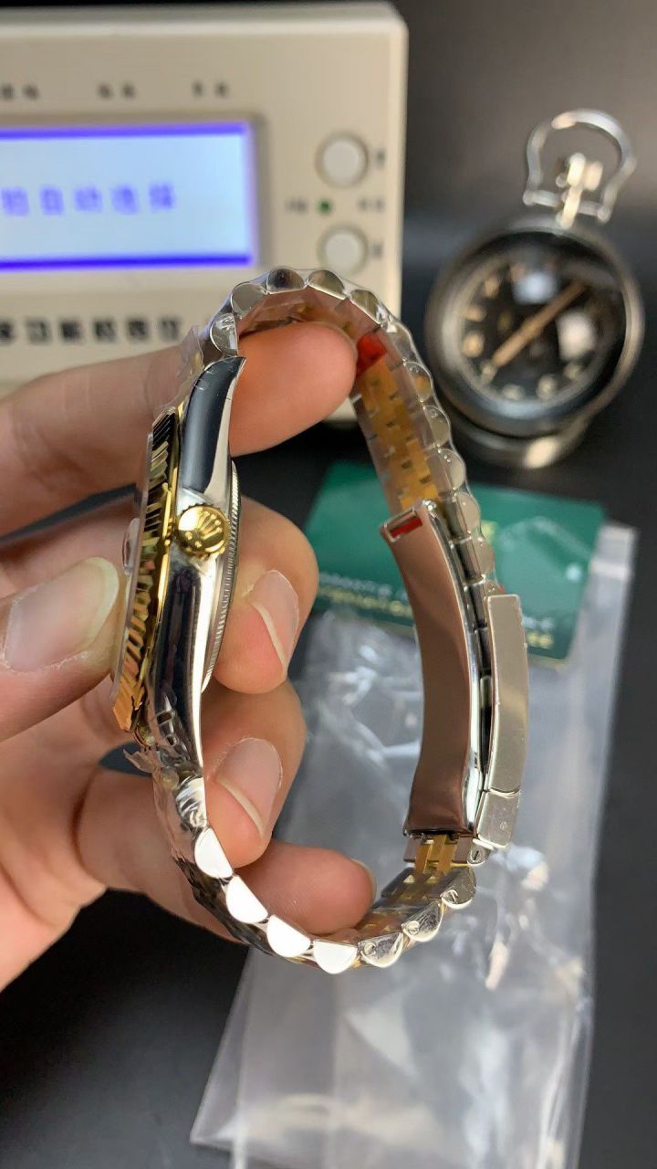 VS劳力士日志型系列m126333-0022水波纹腕表 / R856