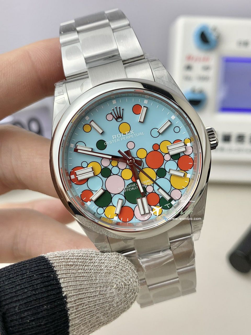 VS劳力士蚝式恒动41毫米m124300-0008气球泡泡手表 / R858