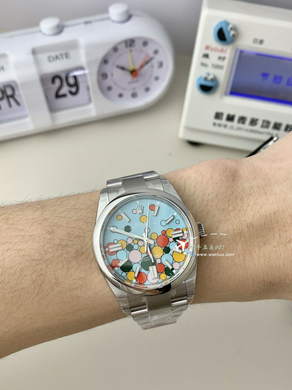 VS劳力士蚝式恒动41毫米m124300-0008气球泡泡手表 / R858