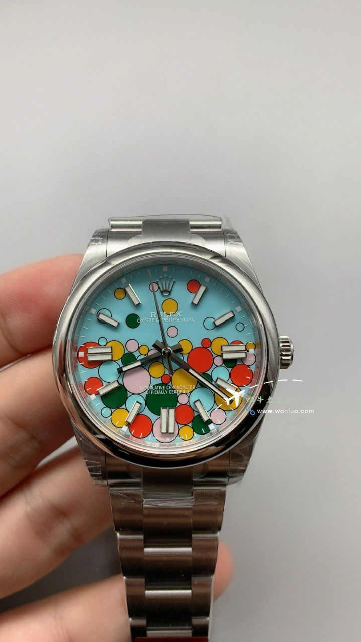 VS劳力士蚝式恒动41毫米m124300-0008气球泡泡手表 / R858