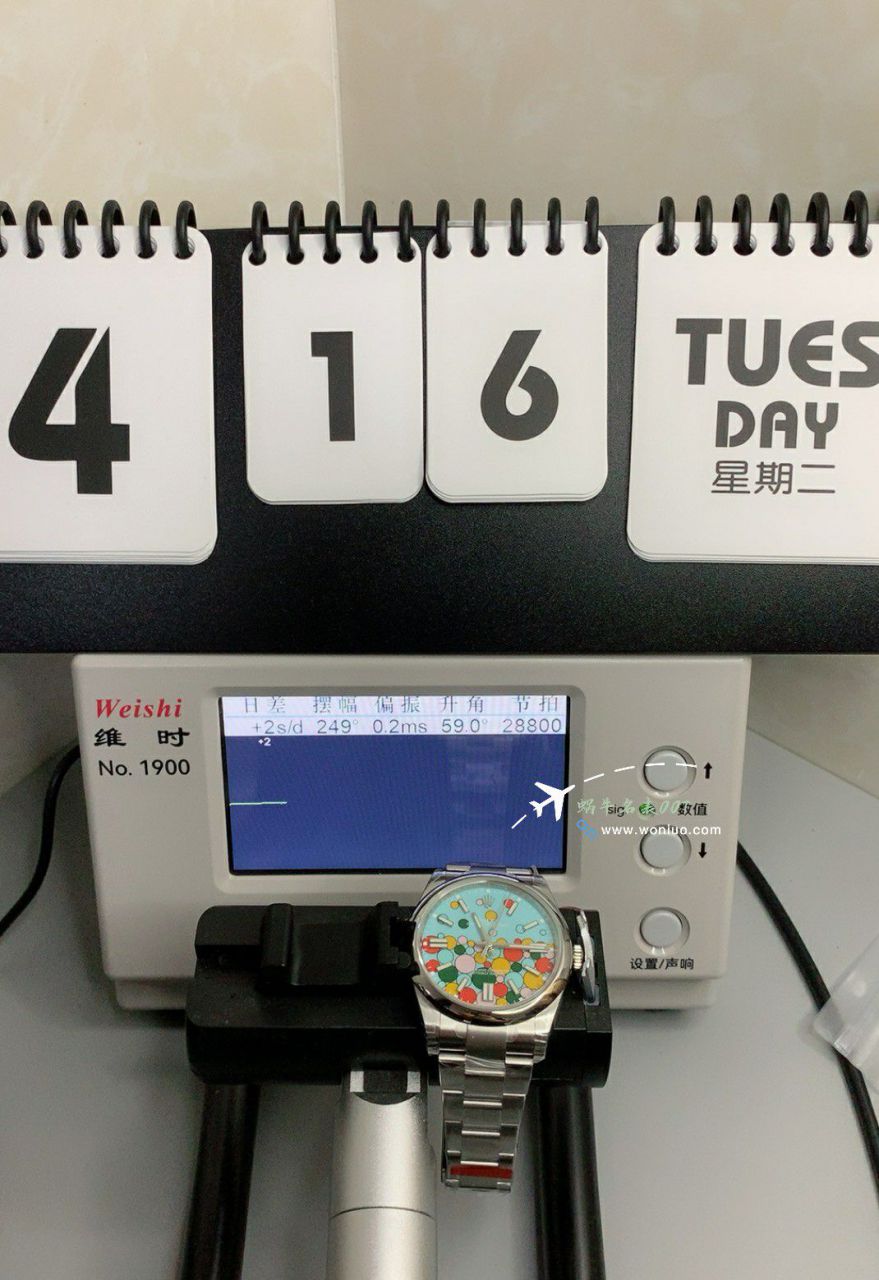 VS劳力士蚝式恒动41毫米m124300-0008气球泡泡手表 / R858