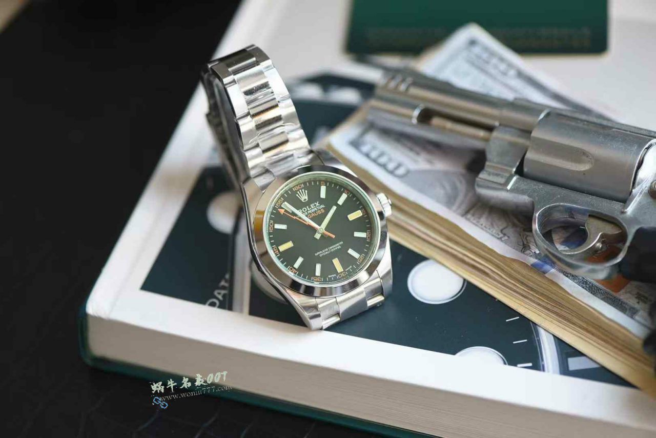 vs劳力士闪电格磁型绿玻璃m116400gv-0001黑盘腕表 / R952