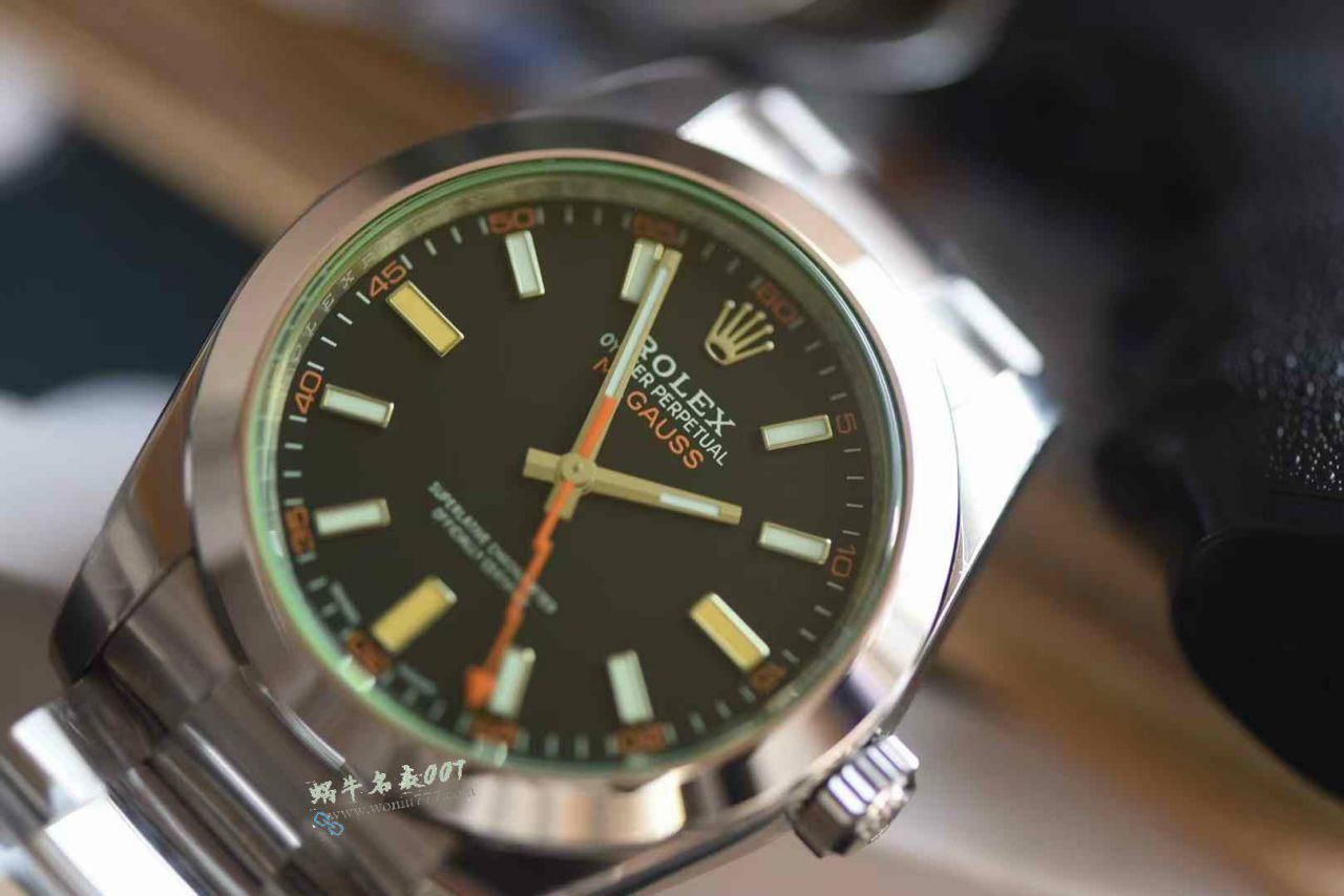 vs劳力士闪电格磁型绿玻璃m116400gv-0001黑盘腕表 / R952
