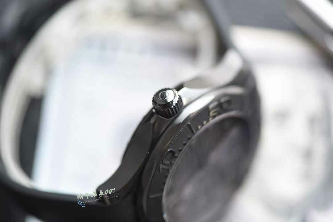 视频评测欧米茄海马300米黑武士210.92.44.20.01.003腕表 / VS817