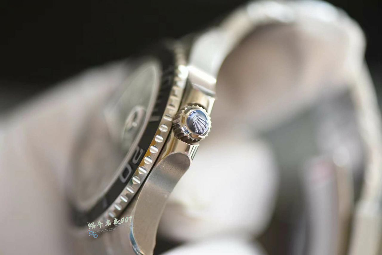 EXE劳力士游艇名仕型42全钛m226627-0001腕表 / R975