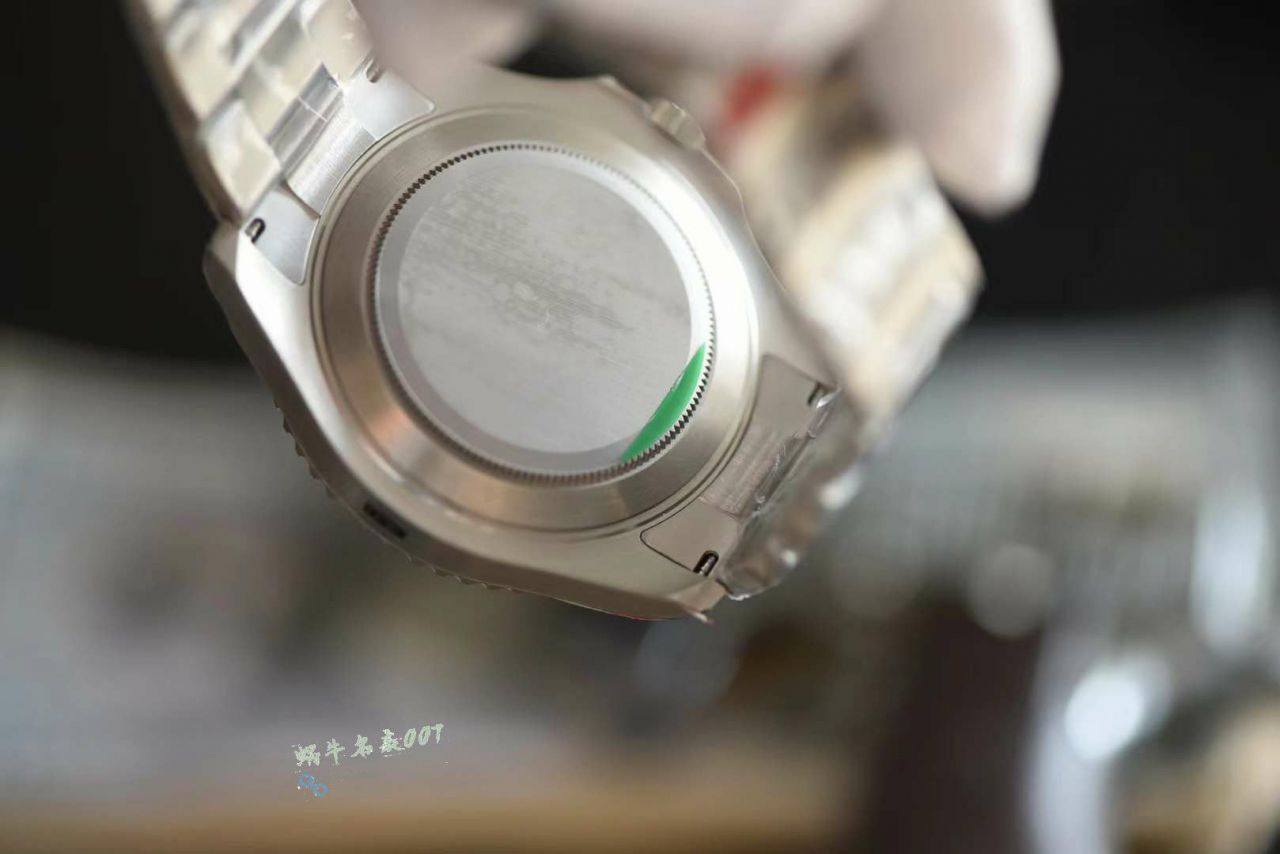 EXE劳力士游艇名仕型42全钛m226627-0001腕表 / R975