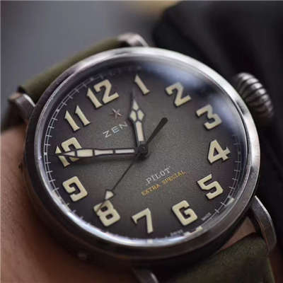   独家视频评测XF厂高真力时复古飞行员系列11.1940.679 / 93.C800腕表