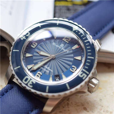   N厂出品   宝珀blancpain 五十噚超薄机芯系列 5015D-1140-52B 自动机械男表