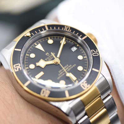   独家视频评测ZF厂高帝舵TUDOR启承系列79733N腕表